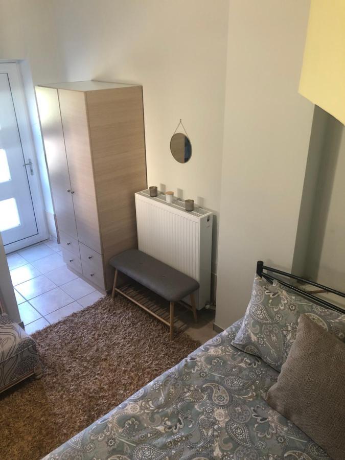 Poe Home Trikala Екстериор снимка